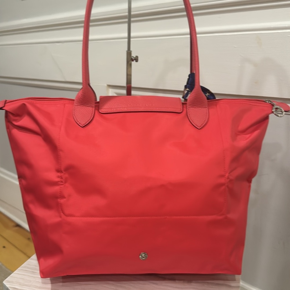 Longchamp Bag Large Coral Le Tote Bag - Picture 10 of 17